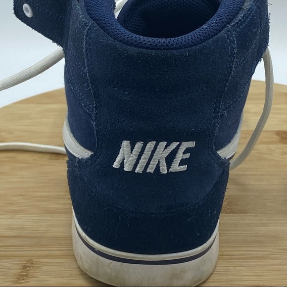 Nike || Ruckus Mid 387174-401; Size 11; Navy & White - Picture 14 of 16